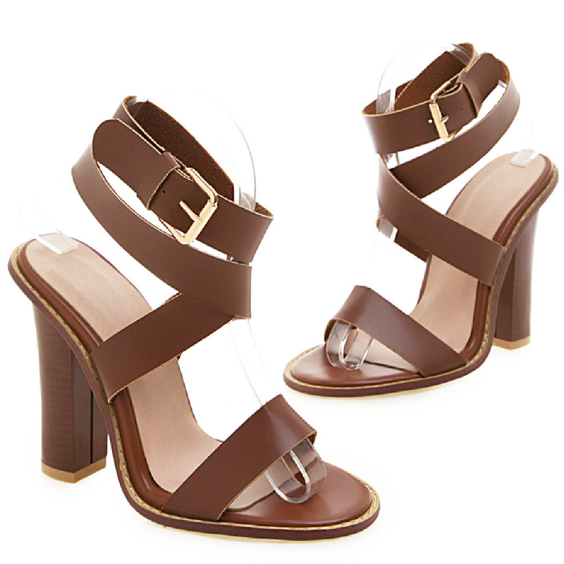 المرأة صنادل طراز جلاديتور عال - مراجعة Ankle Strap Attachment وسعره