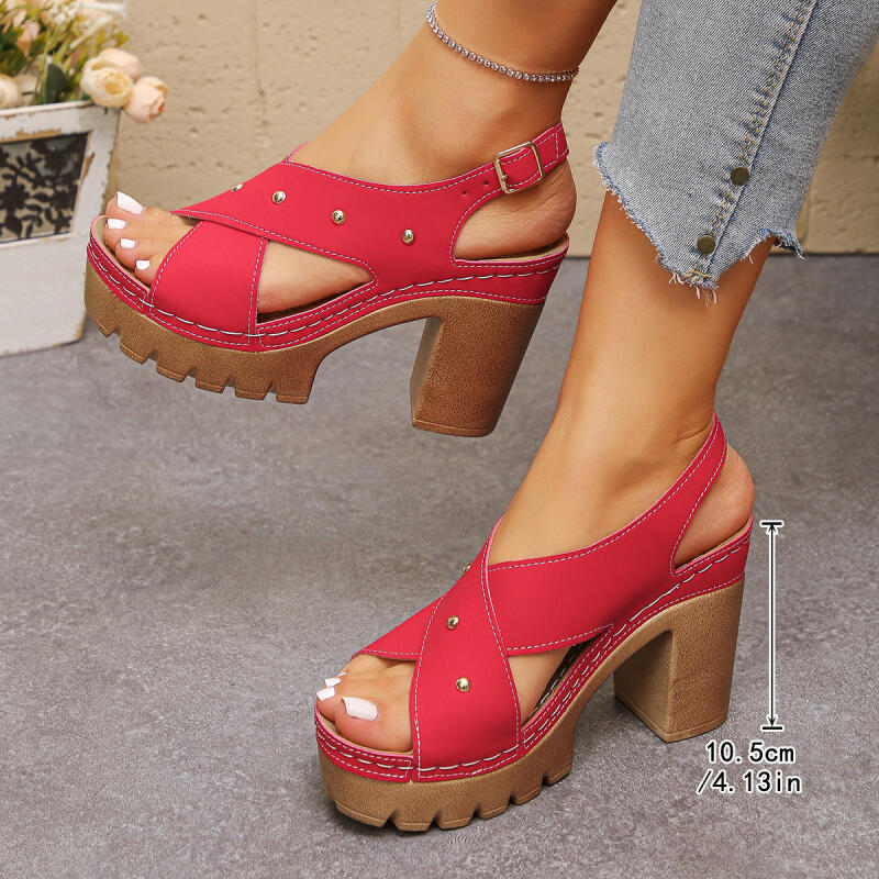 خمر سوبر عالية الكعب عبر حزام  - مراجعة Ankle Strap Attachment وسعره
